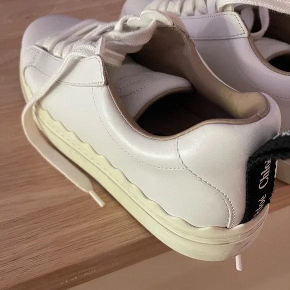 Chloé White Sneakers with Black Logo - Picture 8 of 11